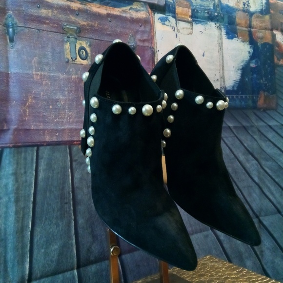 Custom Stylish Ankle Black Booties